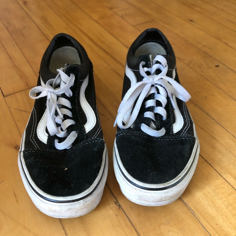 Black Vans - Picture 6 of 6